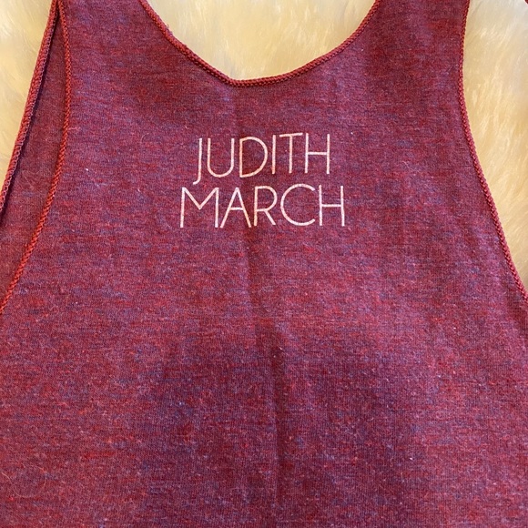 Trending - Graphic Tank - Picture 4 of 5